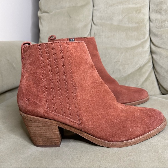 Frye Shoes - Frye Alton Chelsea Bootie 11B